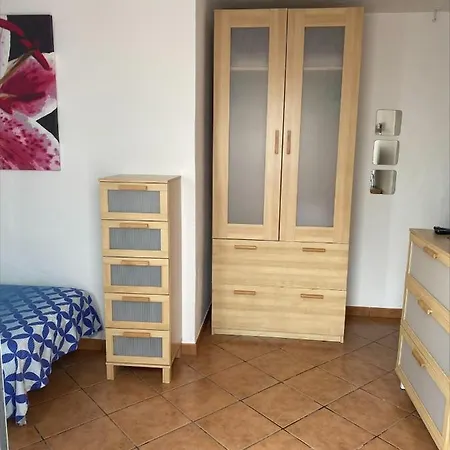 Angeles Apartment *