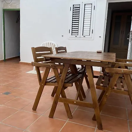 Angeles Apartment